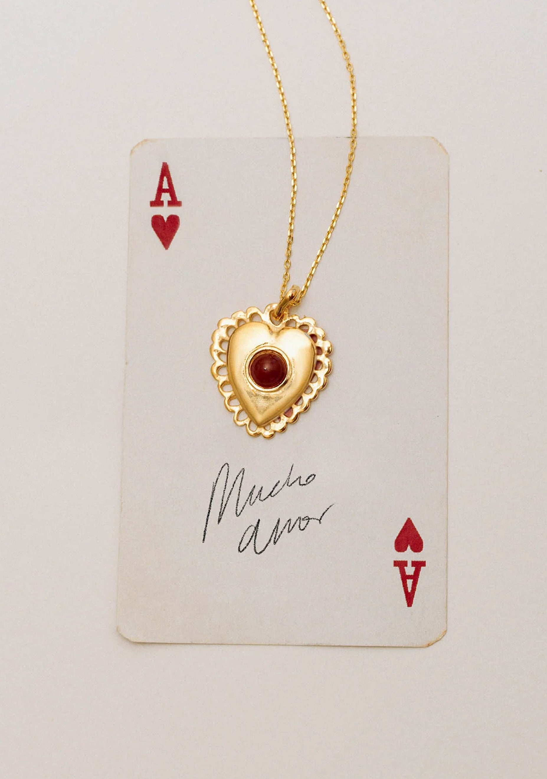 Carazon Charm Necklace_Gold