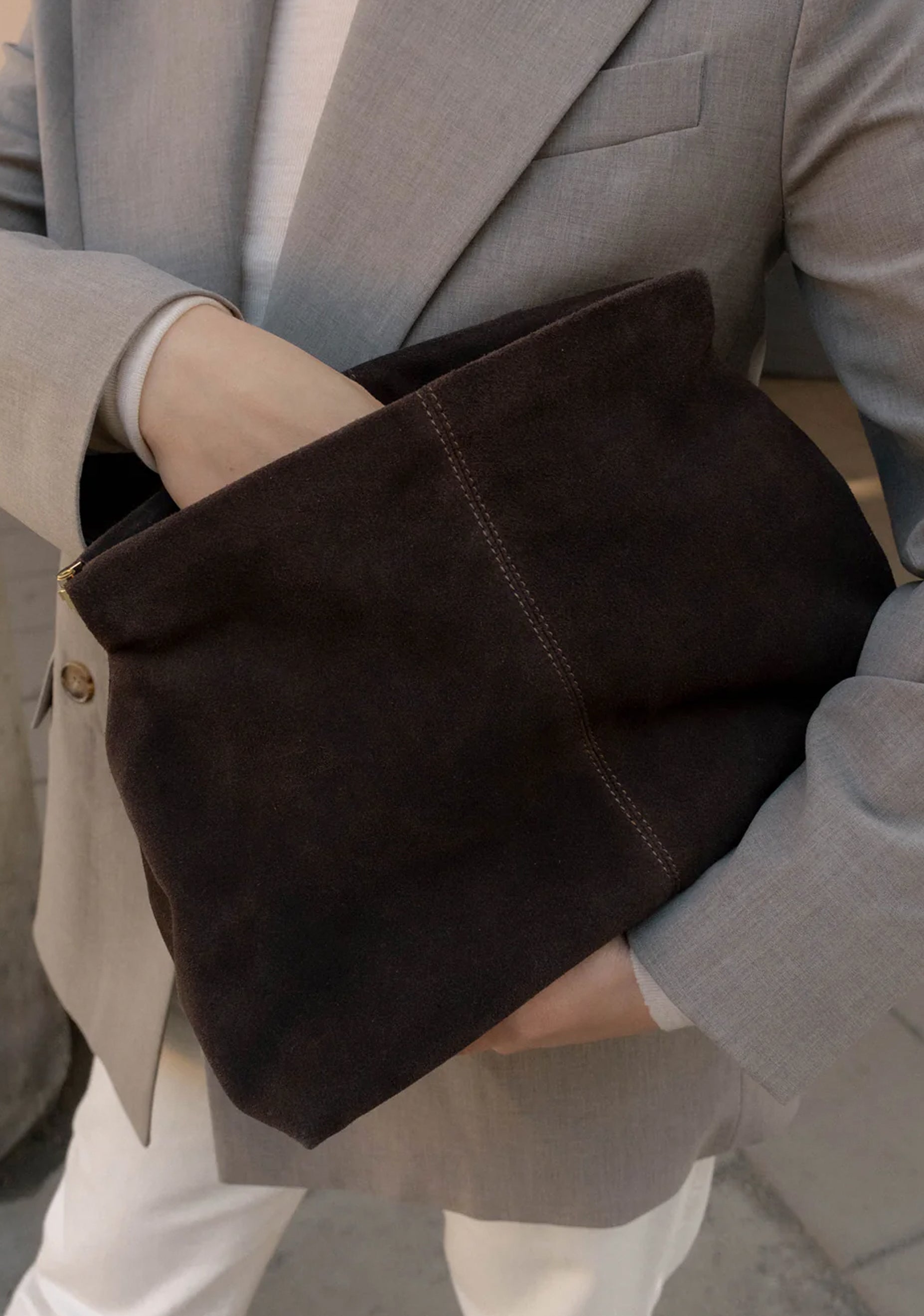 Clay Suede Clutch_Chocolate