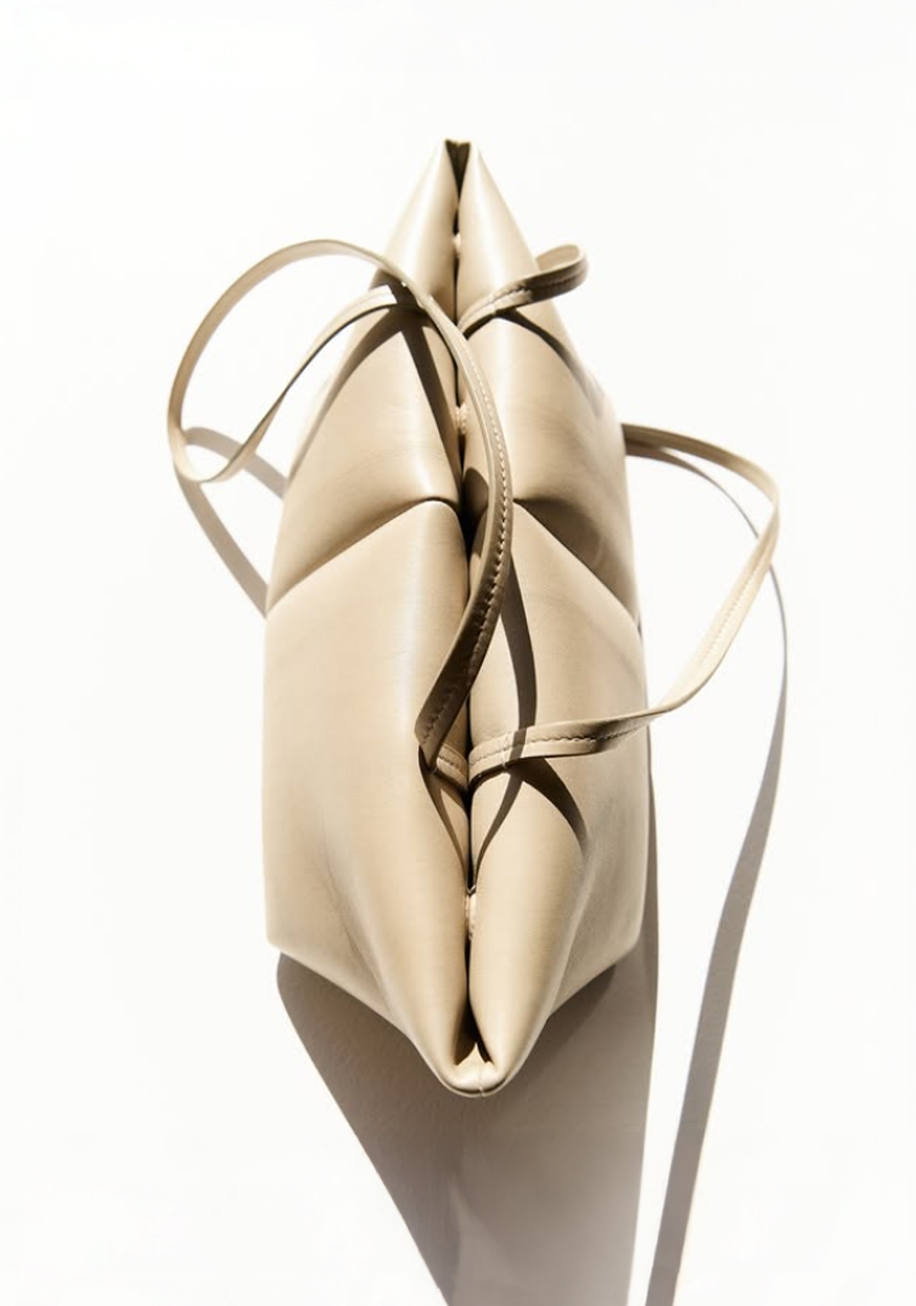 Boulevard Sling Leather Bag_Cream