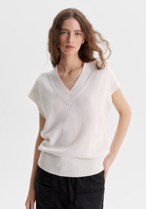 Winston Knit Vest_Snow
