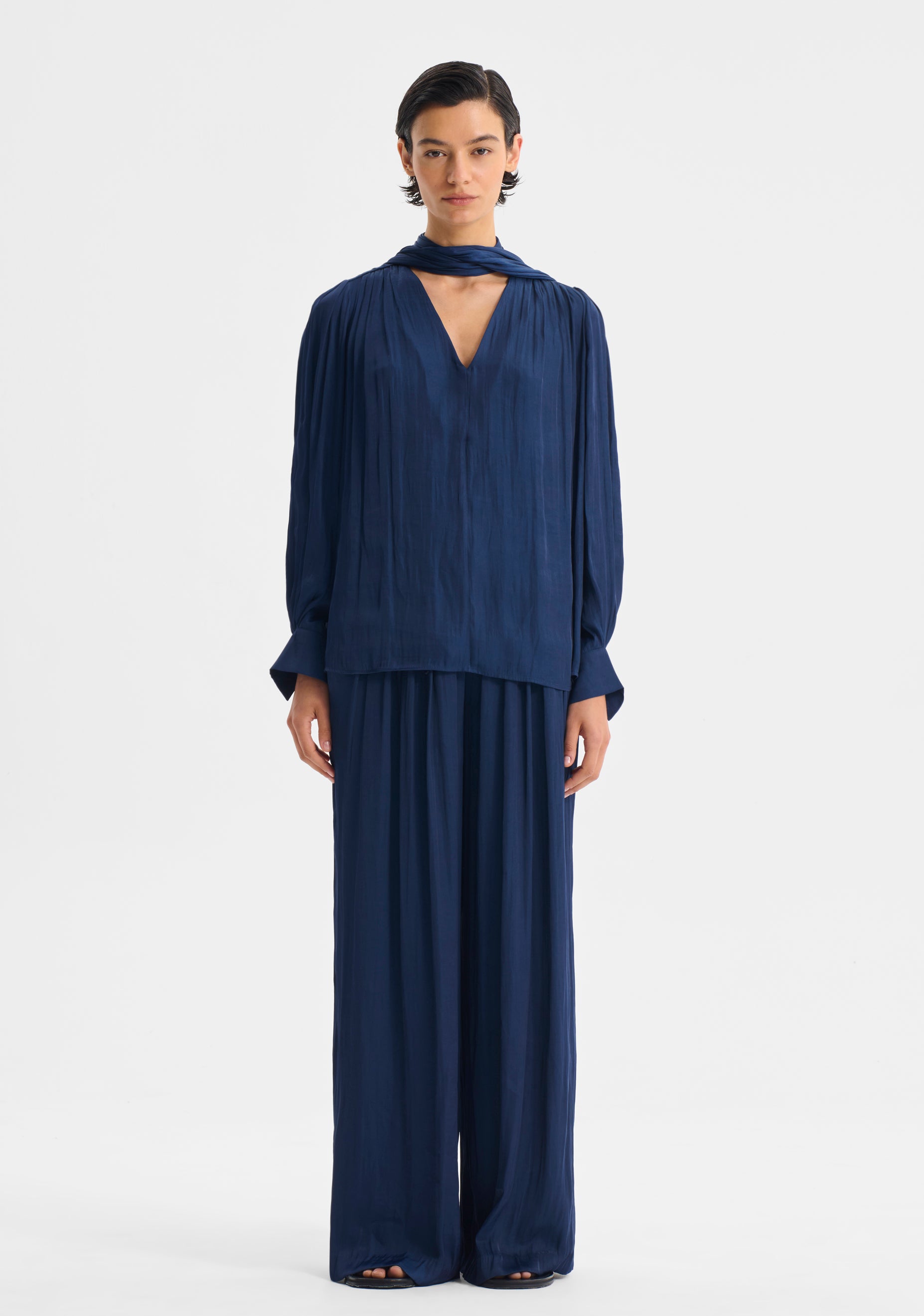 Lena V-Neck Top_Navy
