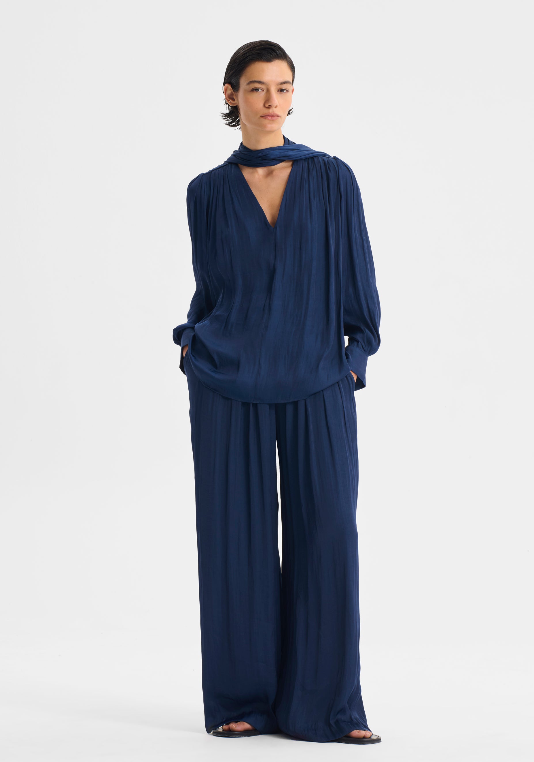 Lena V-Neck Top_Navy