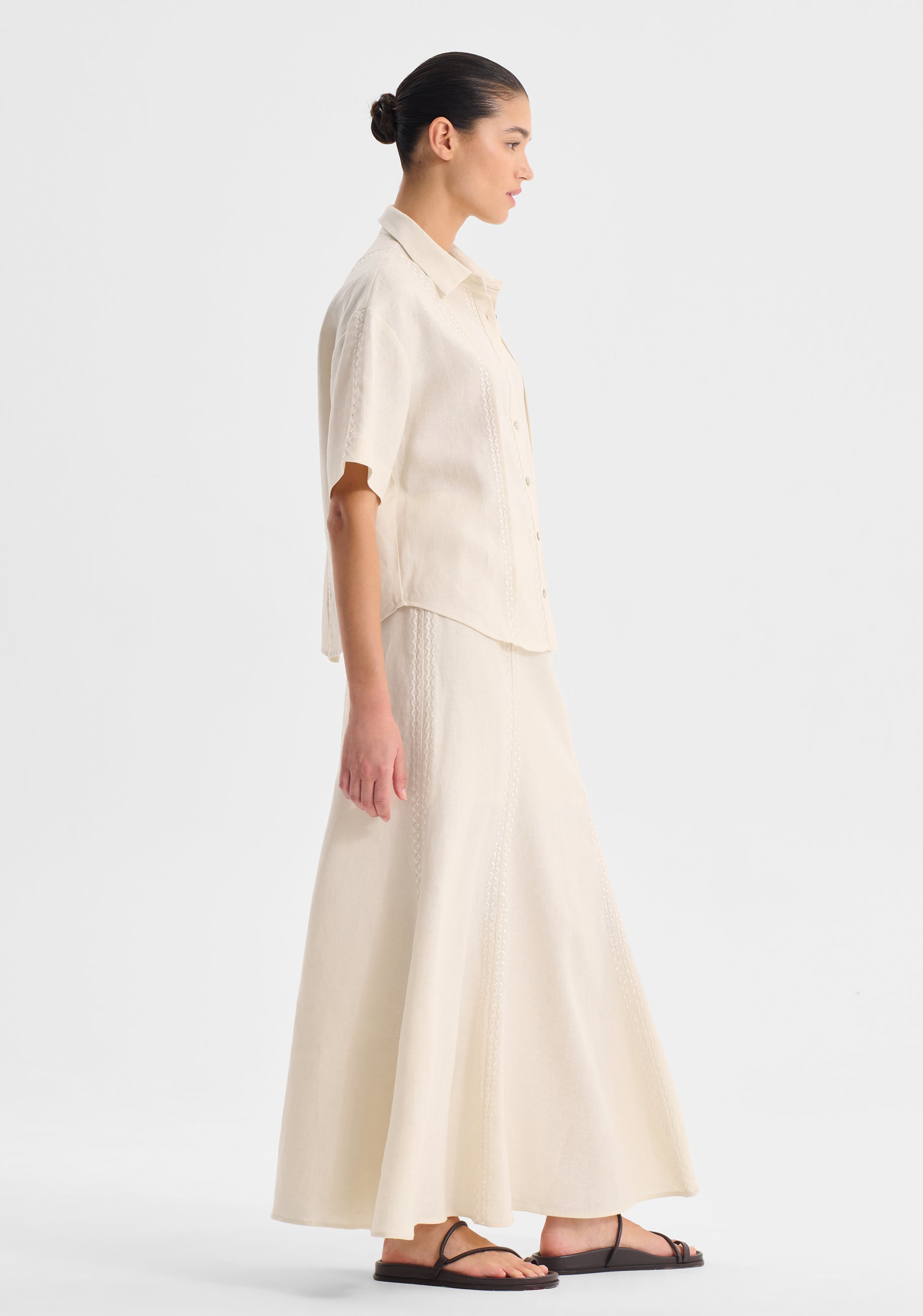 Maisey Linen S/S Shirt_Ecru