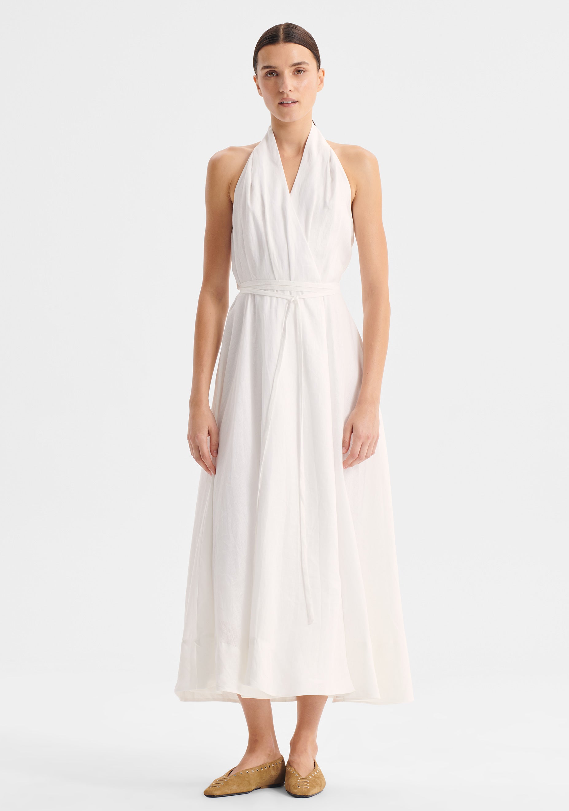 Ronni Linen Halter White – Morrison Ronni Linen Halter White – Morrison