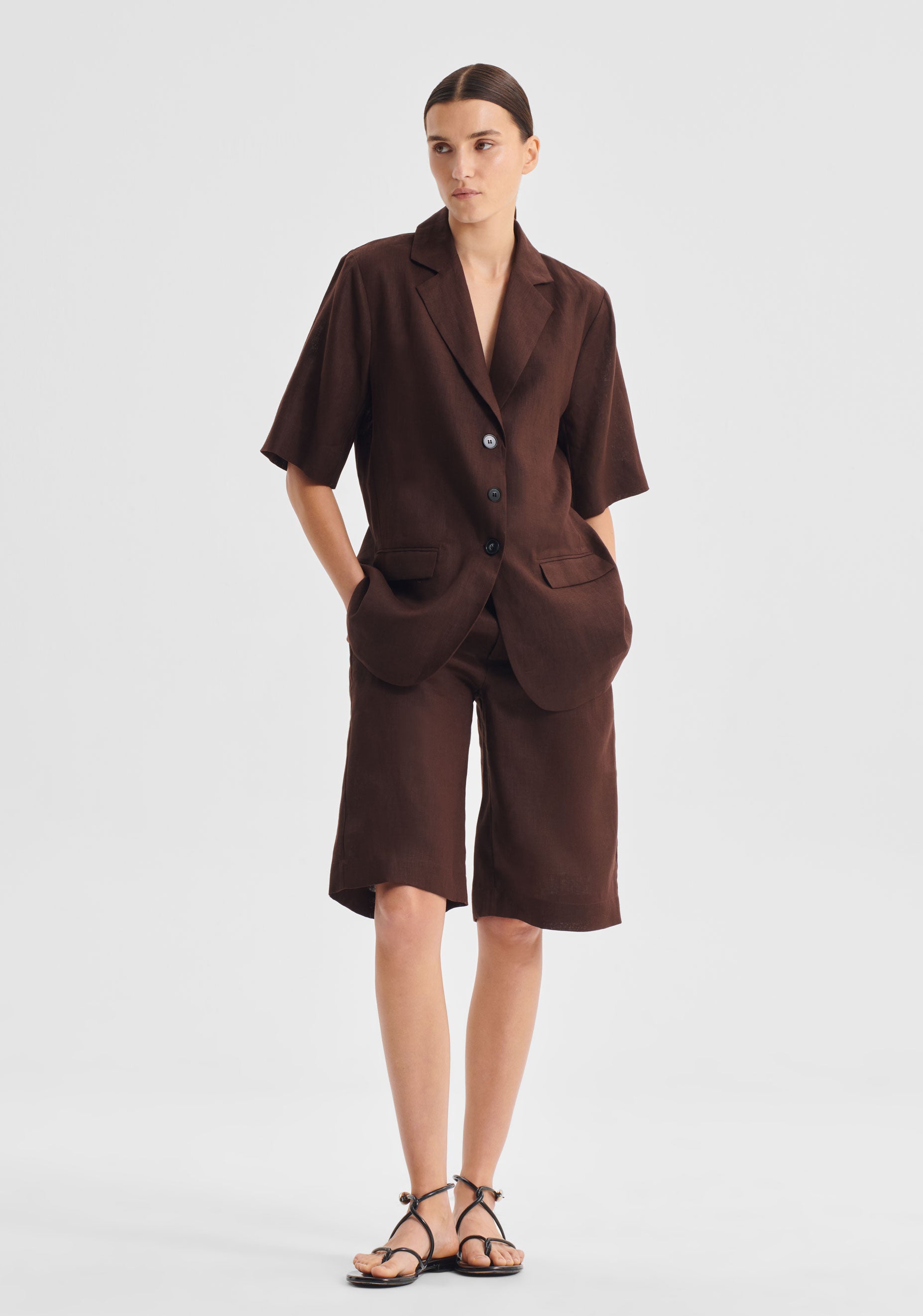 Sonny Linen Bermuda Short_Chocolate