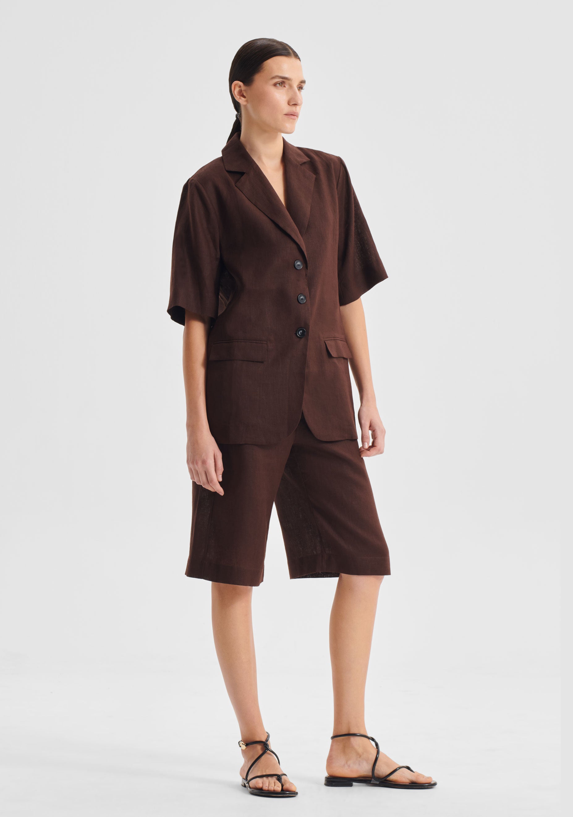 Sonny Linen Bermuda Short_Chocolate