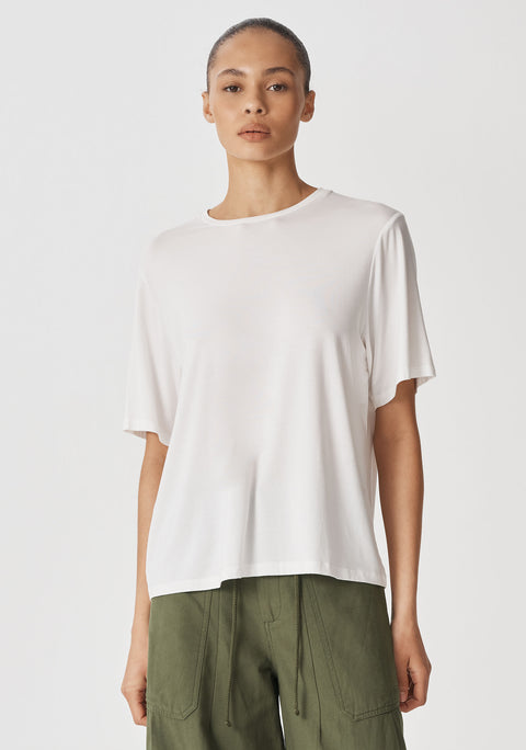 Liana Tee_White
