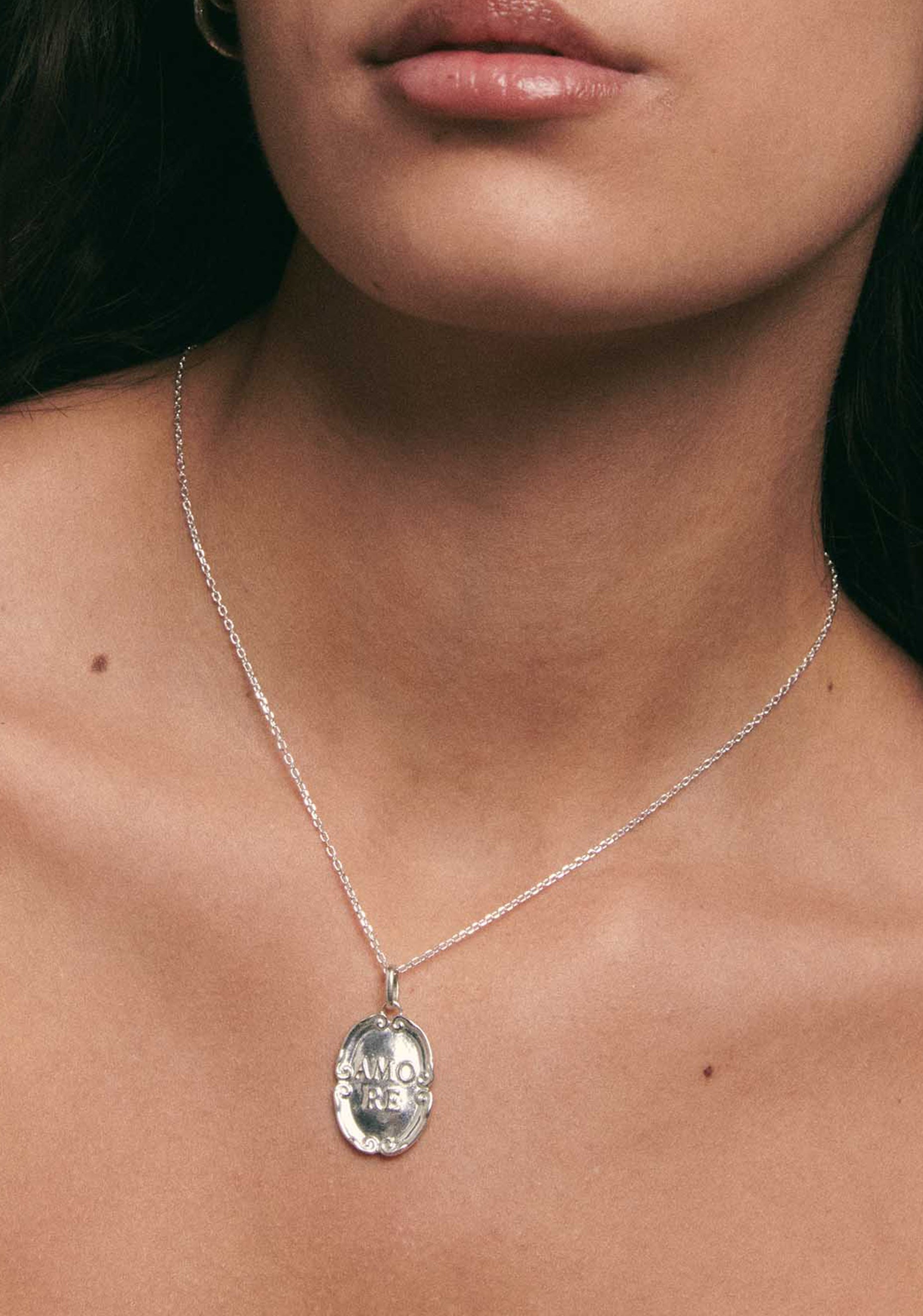Amore Charm Necklace_Silver