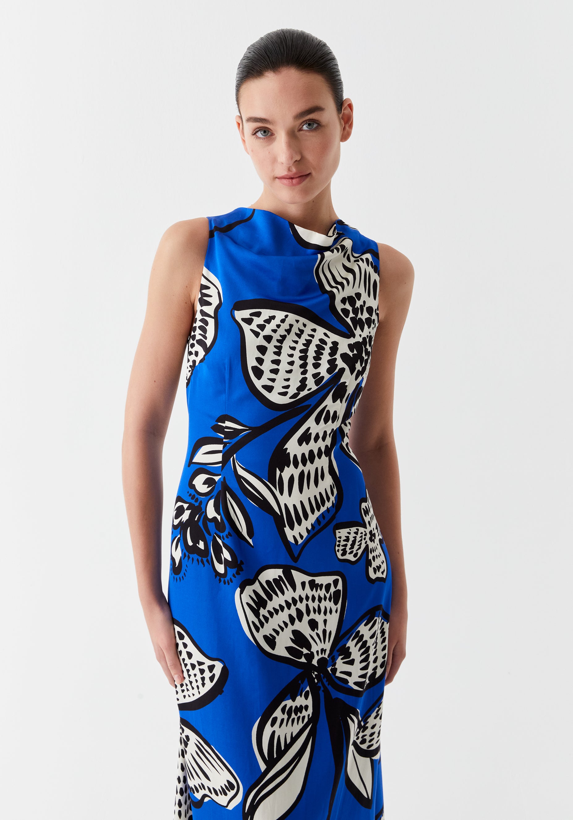 kahlo maxi dress Kahlo Maxi Dress Print – Morrison