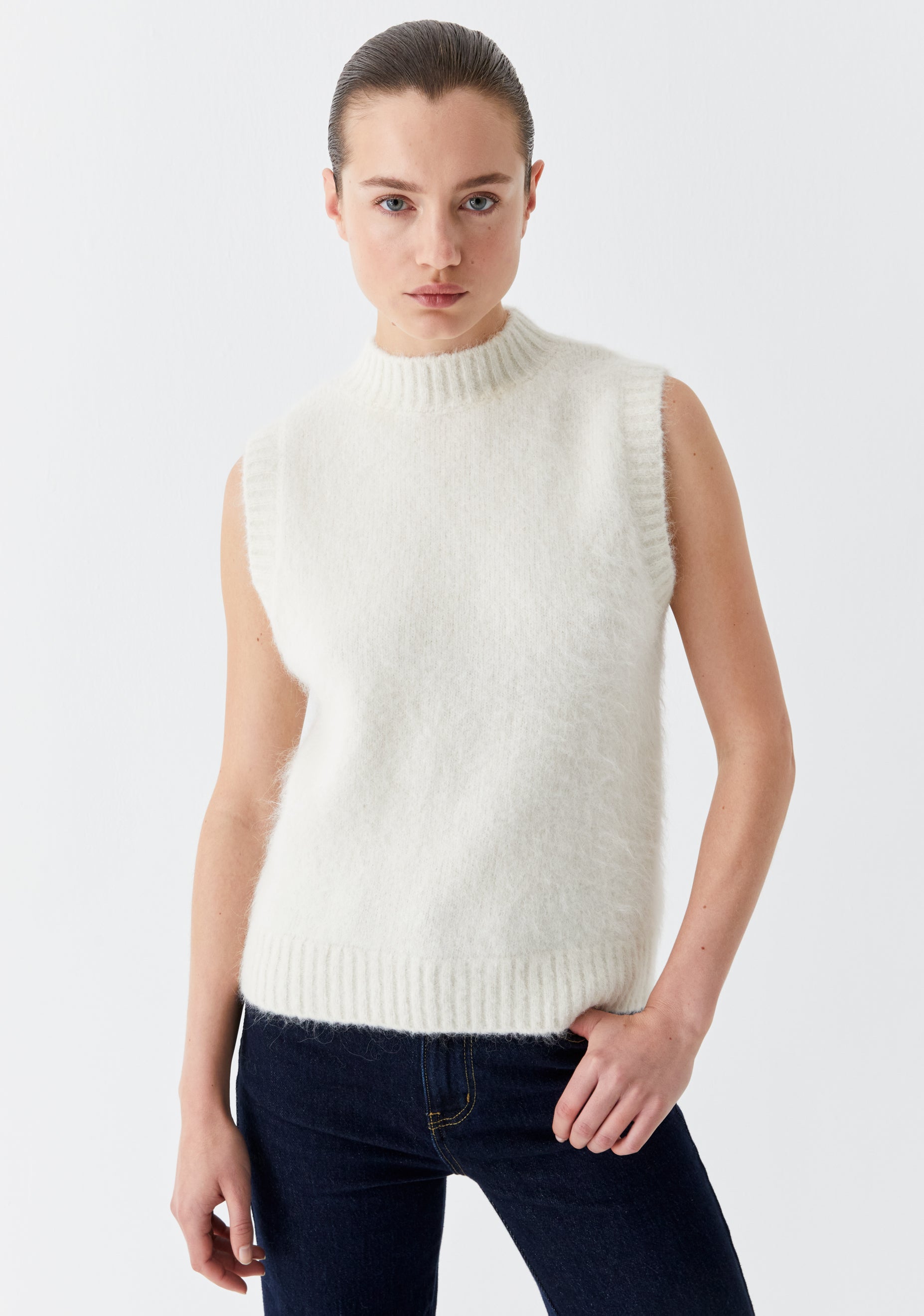 Riley Knit Vest_Cream