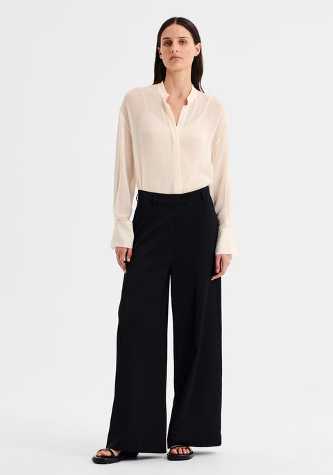 Alexa Pant_Black