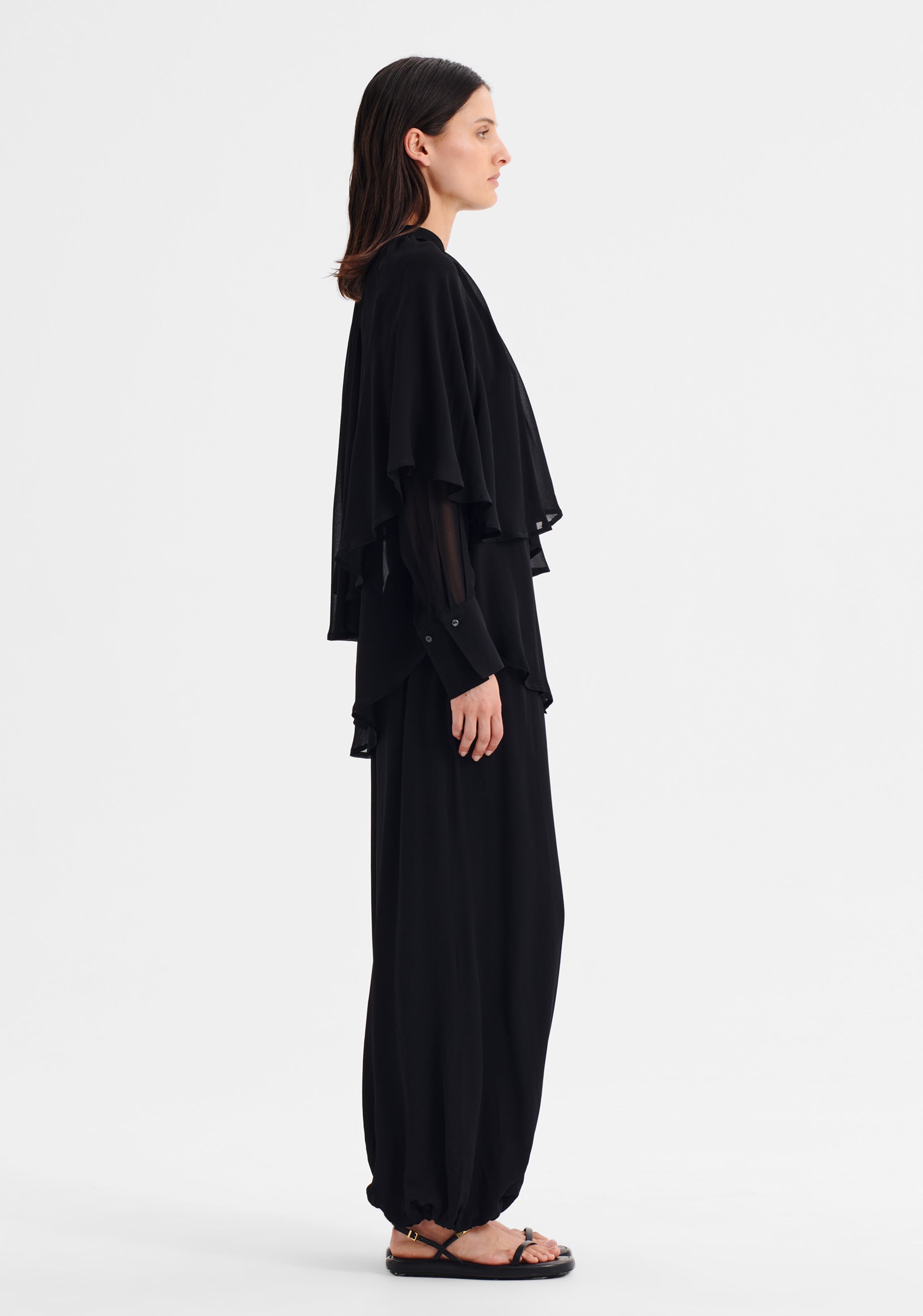 Miranda Cape Shirt_Black – Morrison