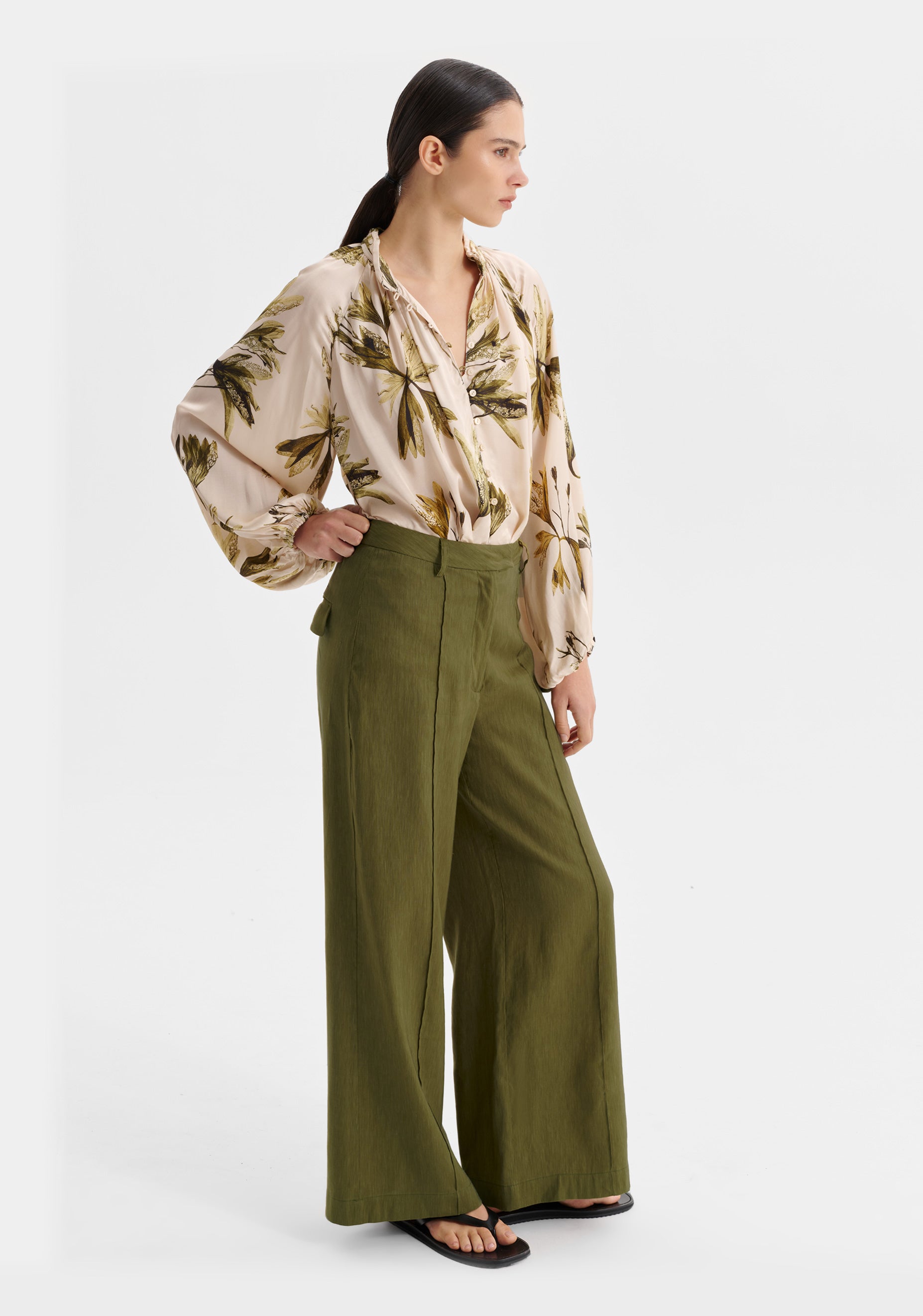 Victoria Pintuck Pant_Chive
