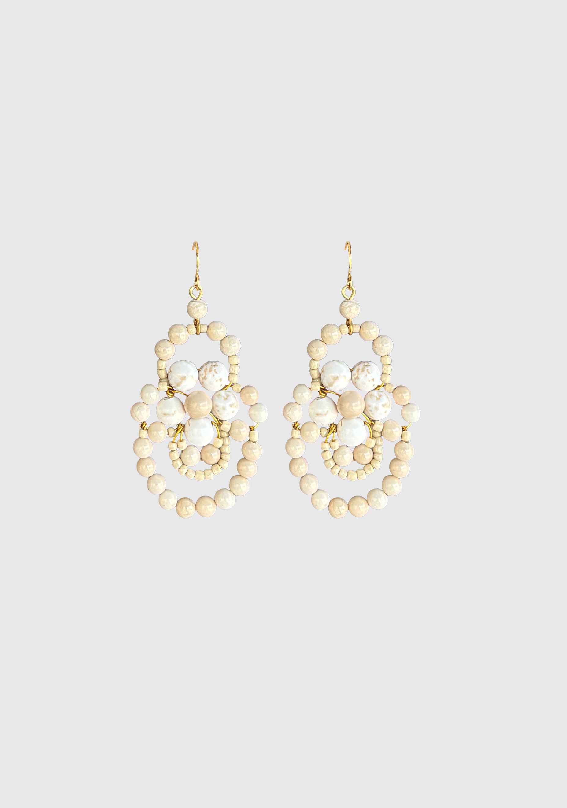 Daisy Earrings_Natural