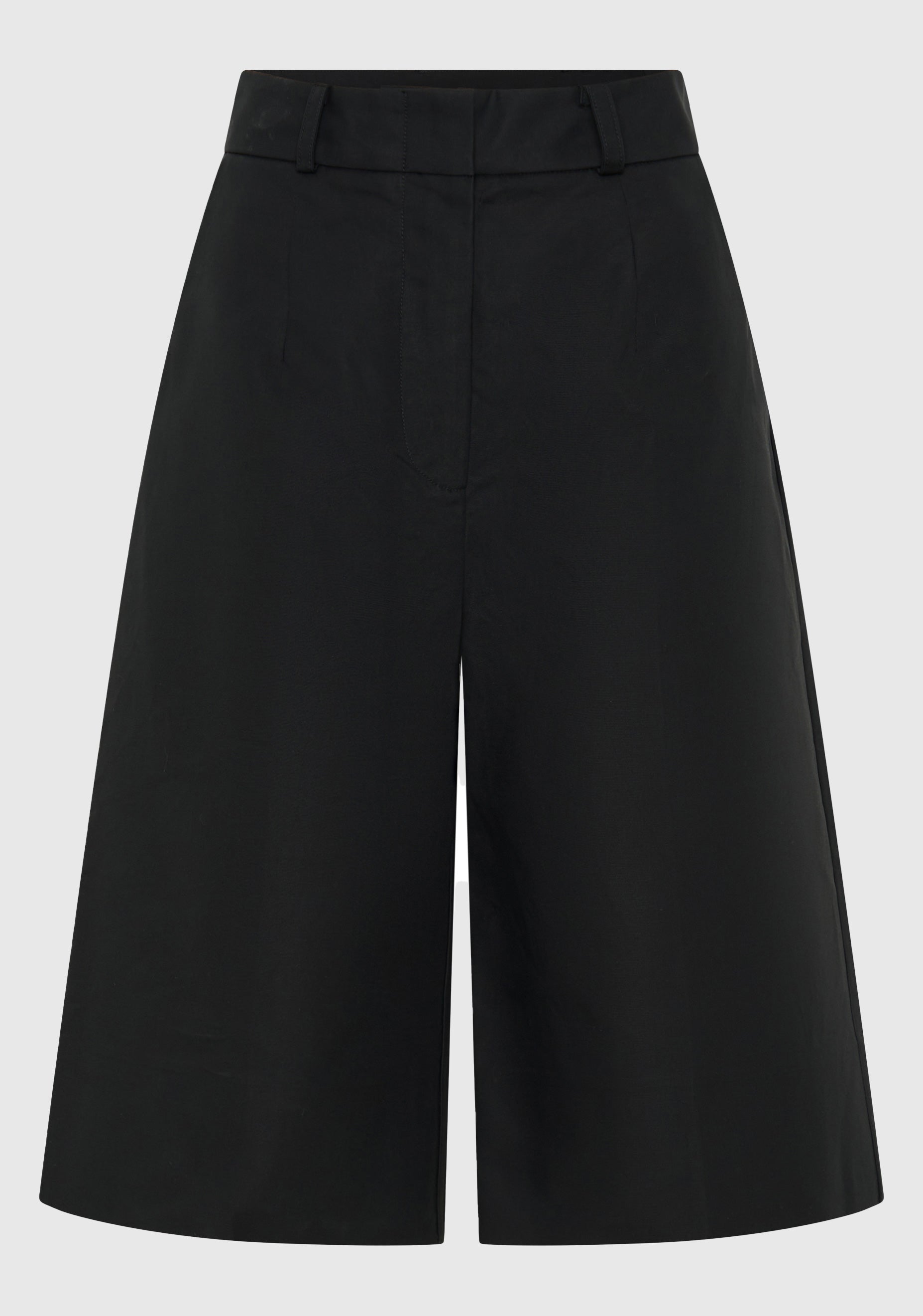 Elliott Bermuda Short_Black