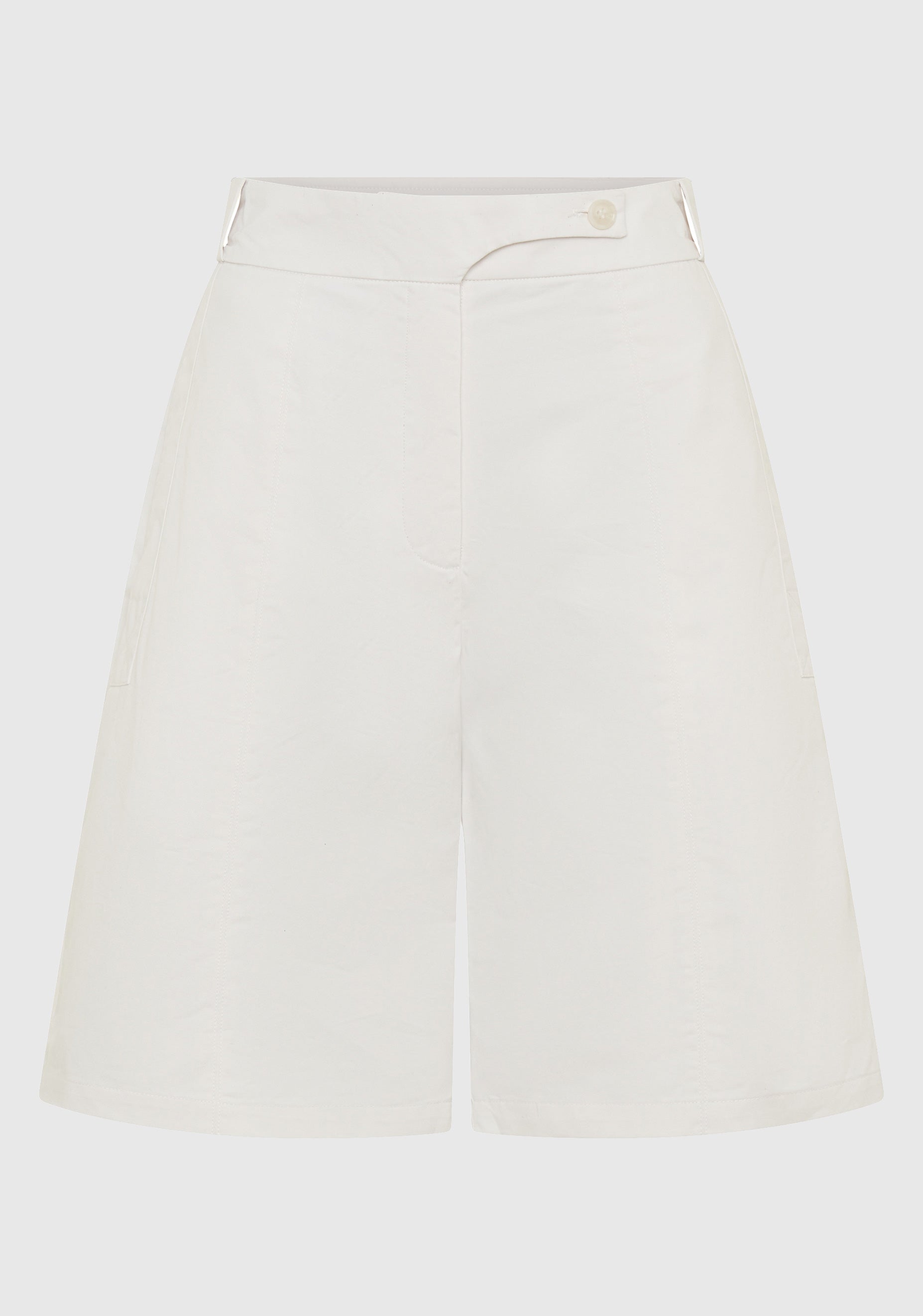 Hugo Bermuda Short_White
